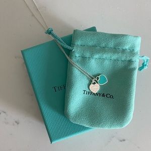 Tiffany’s neckalace - blue heart